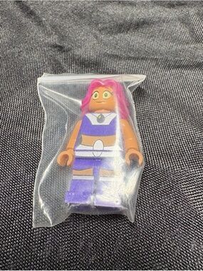 Lego Dimensions 71287 Teen Titans Go! - Starfire Minifigure Dim054